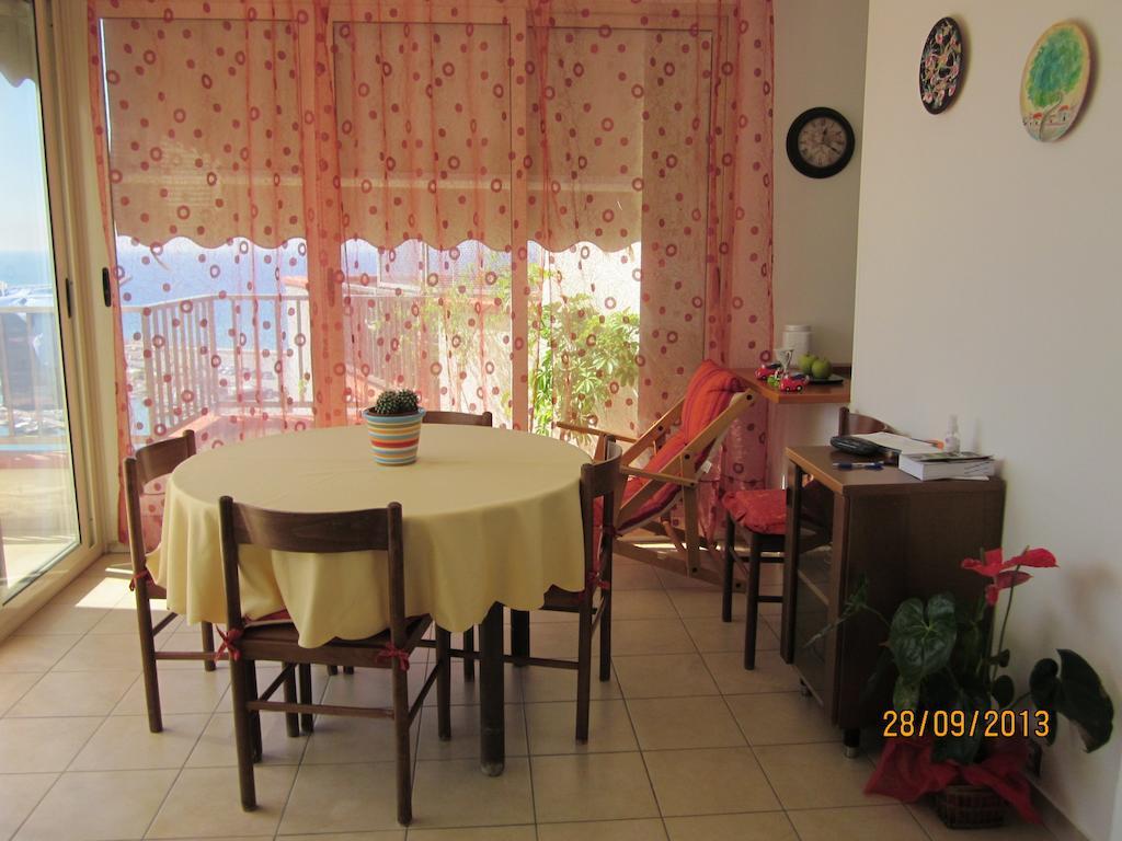 Attico Con Vista Panoramica Sul Mare Apartment Sciacca Room photo